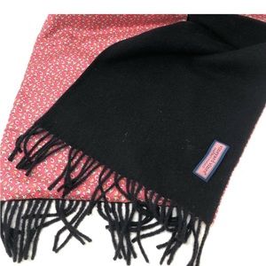 New Vineyard Vines “Shrimp Cocktail” pattern scarf